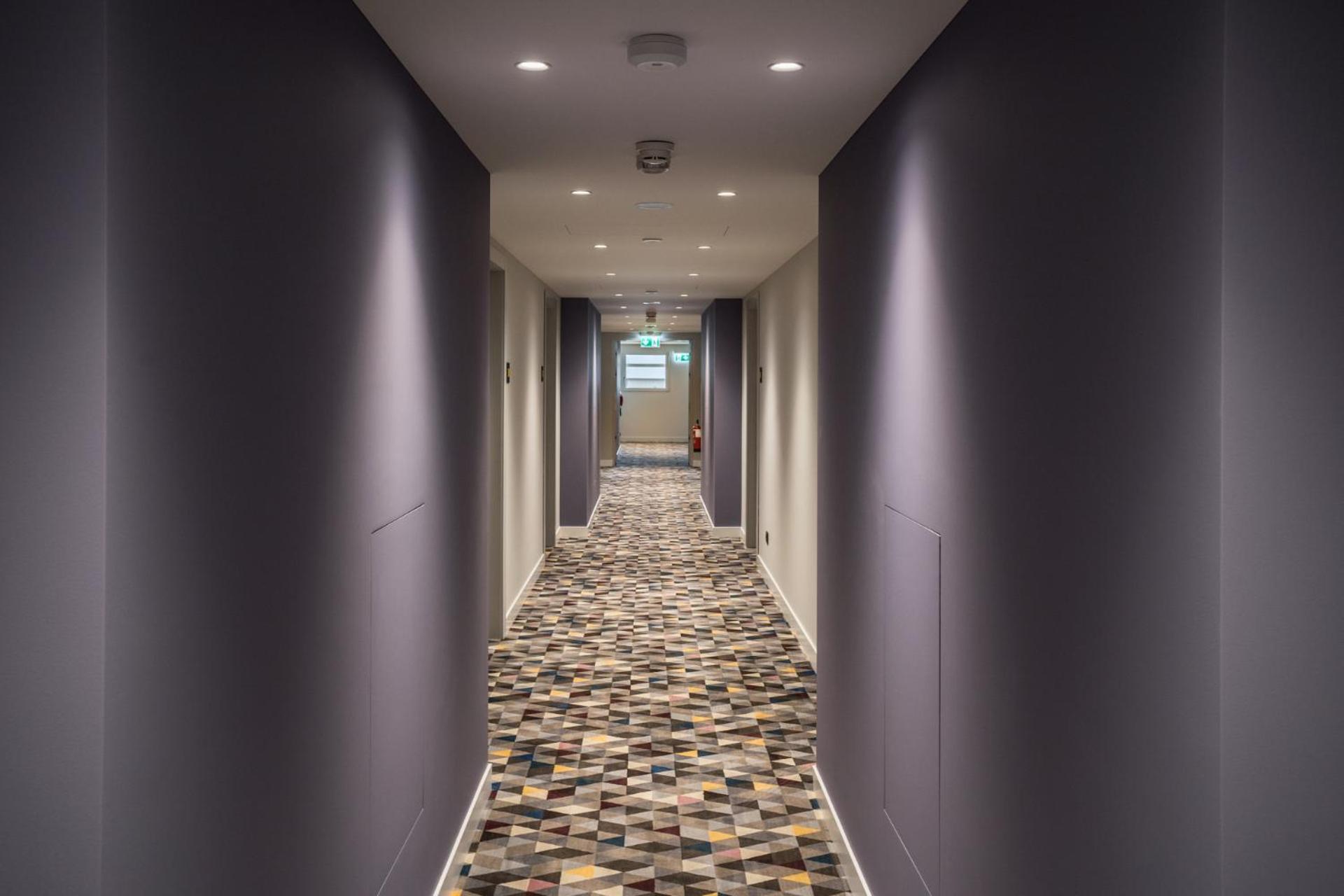 Hampton By Hilton Locarno Hotel Losone Exterior photo