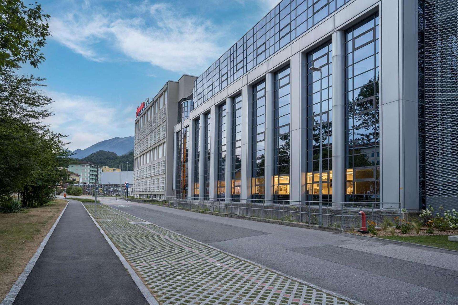 Hampton By Hilton Locarno Hotel Losone Exterior photo