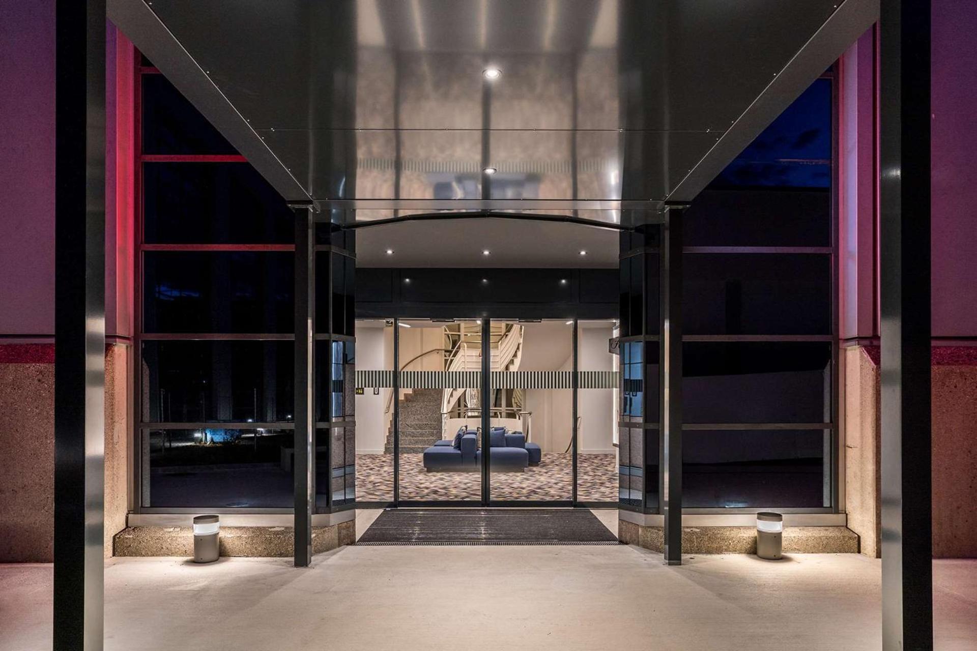 Hampton By Hilton Locarno Hotel Losone Exterior photo