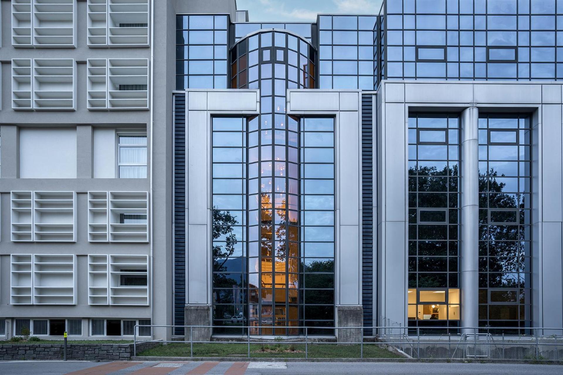 Hampton By Hilton Locarno Hotel Losone Exterior photo